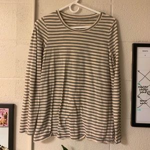 AERIE long sleeve tshirt